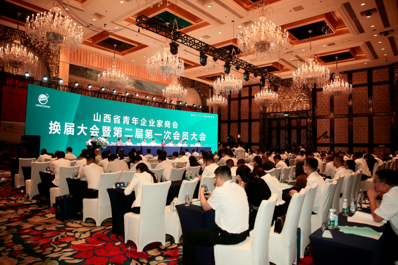 天娛數(shù)科旗下頂流實(shí)驗(yàn)室總經(jīng)理鄭屹呈受邀參加山西青商會并發(fā)表主題演講(圖1)